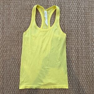 Lululemon Women’s Swiftly Tech Racerback Tank Top 2.0 Hip Length. Size 4.